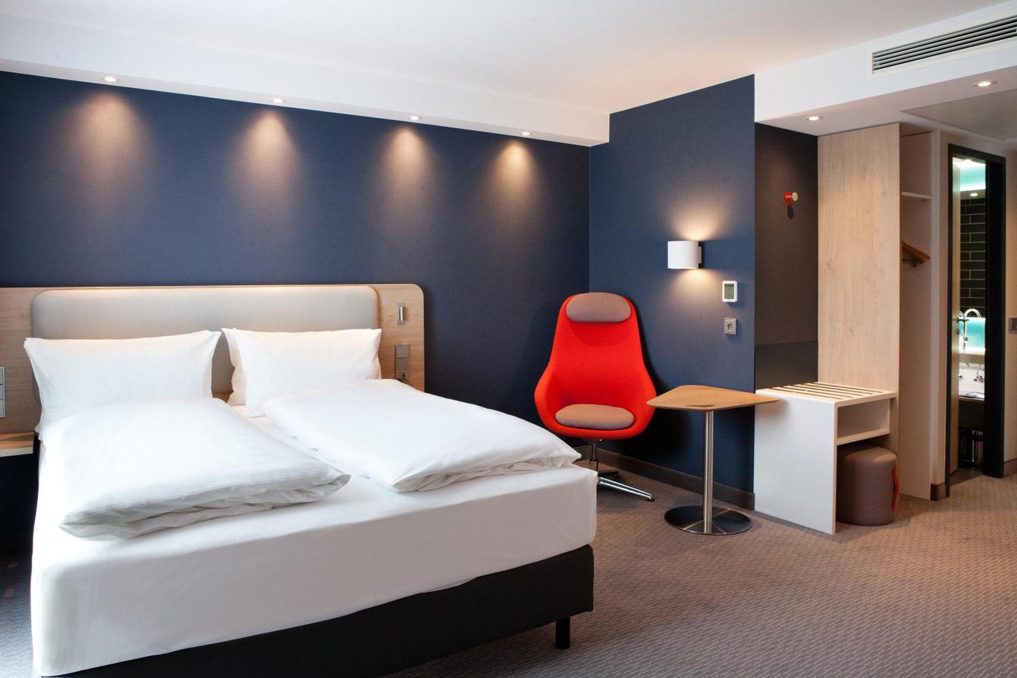 Holiday Inn Express Fuerth By Ihg Eksteriør billede